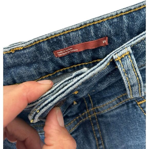 Pilcro Anthropologie Medium Wash Cropped Jeans Size 28 High Rise Distressed Slim - Picture 8 of 15